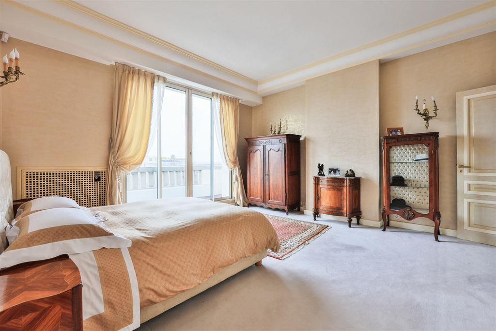 aparment for sale in paris 16